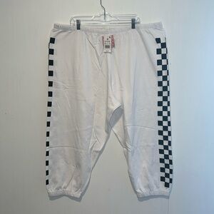 NWT Ascot and Hart White and Black Checkered Crop Sweatpants With Drawstring AA2